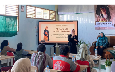 PENGASUHAN DI ERA PERUBAHAN: SINERGI SEKOLAH DAN KELUARGA DALAM MENANAMKAN NILAI KARAKTER ANAK MELALUI JAM MALAM